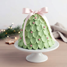 Evergreen Christmas tree Cake
