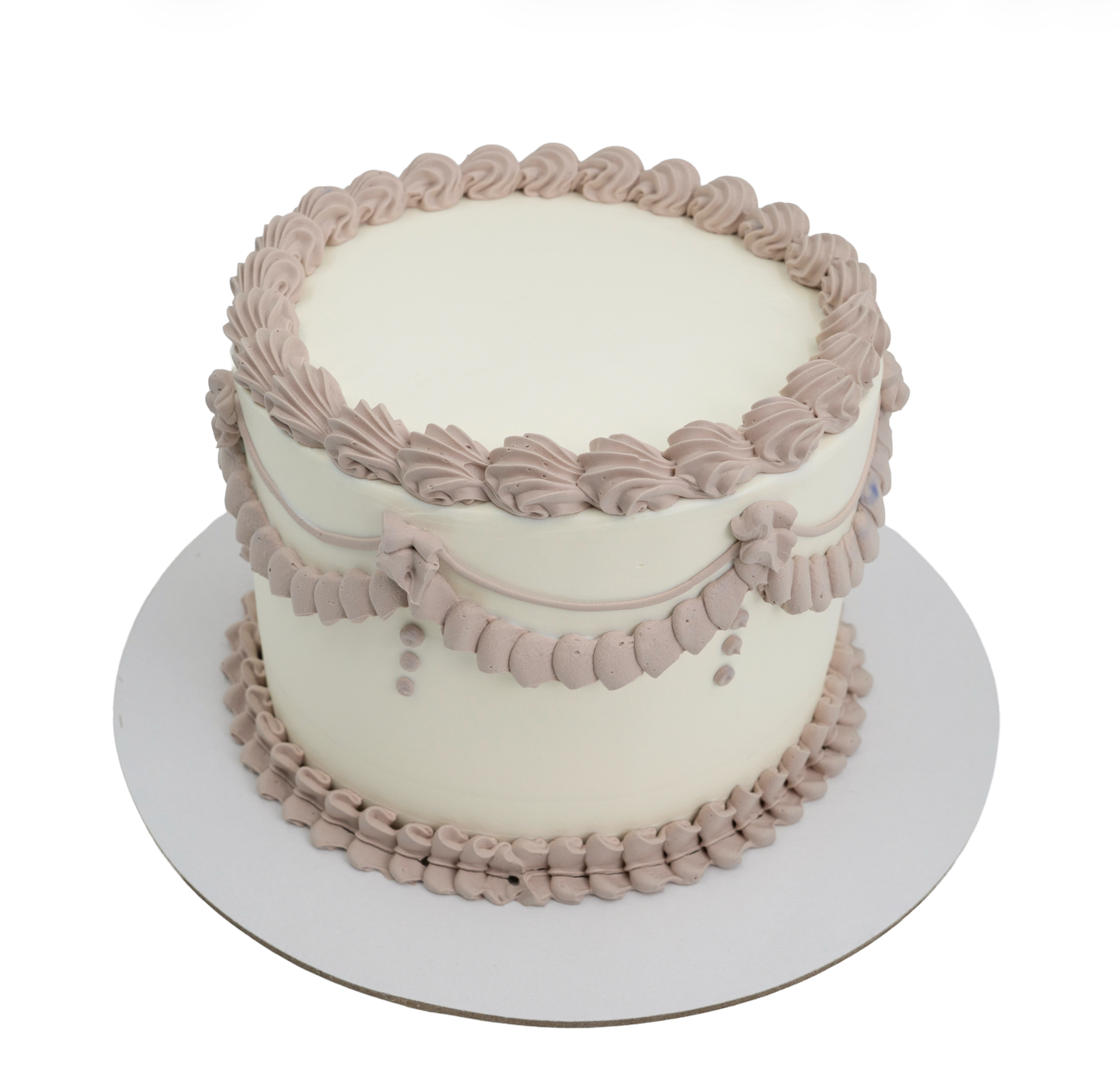 Elegant Vintage Cake
