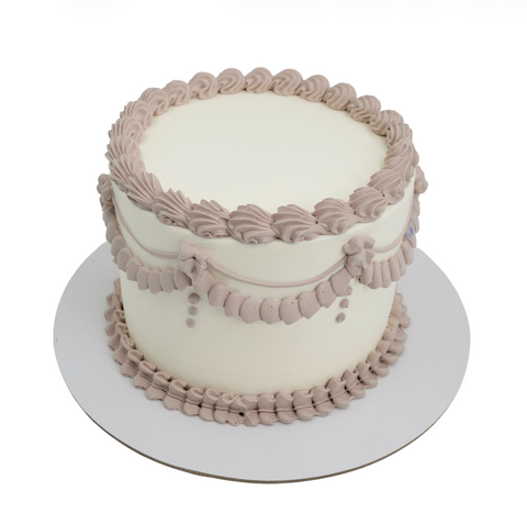 Elegant Vintage Cake