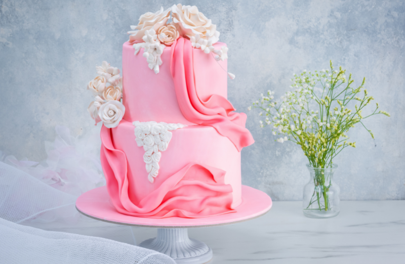 Rafaello Mac-Berry Cake | Customized Birthday Celebration Cakes in Dubai