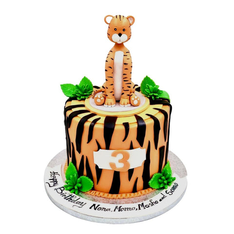 50 Tiger Cake Design (Cake Idea) - October 2019 | Tiger cake, Tiger  birthday, Tiger birthday party