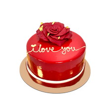 Red Rose Cake