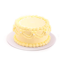 Pastel Vintage Cake