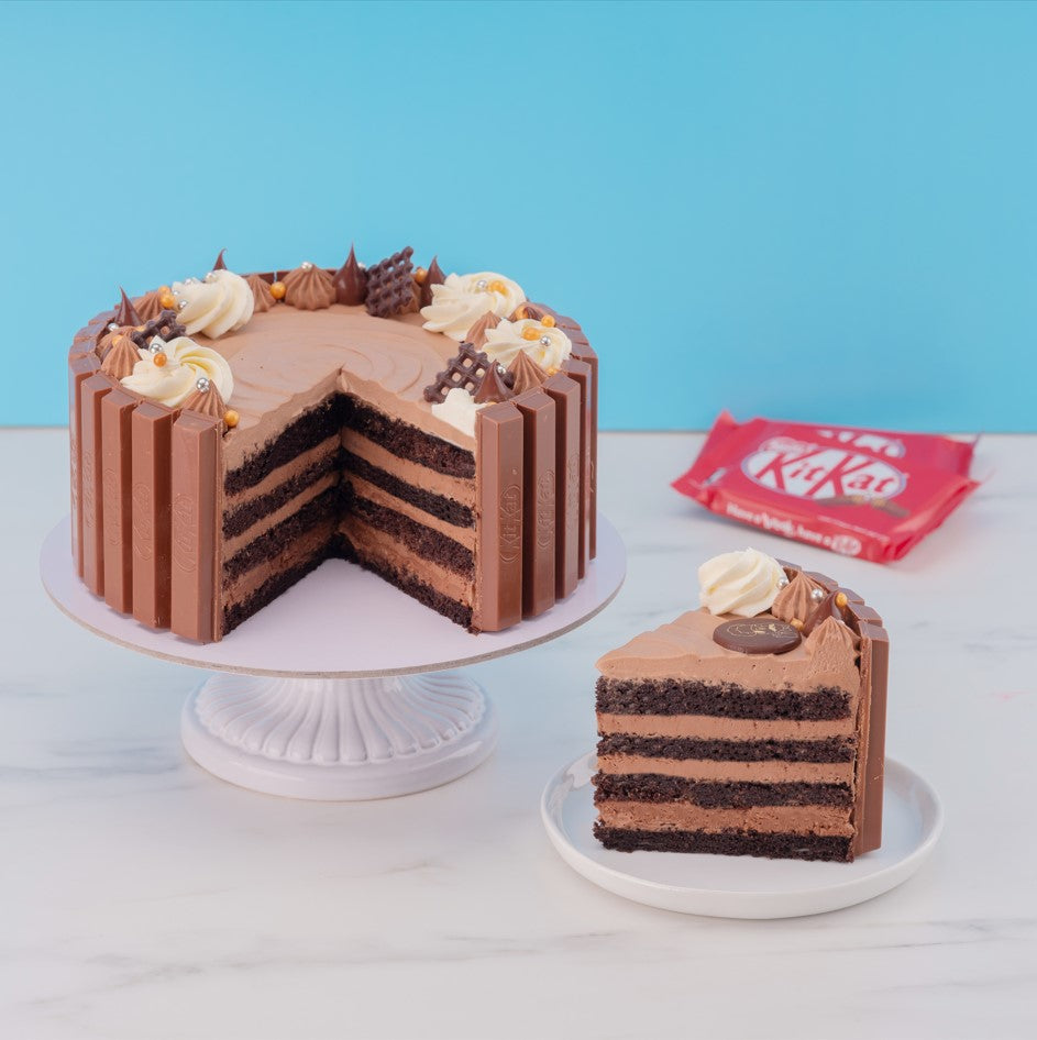 KitKat Tall Cake